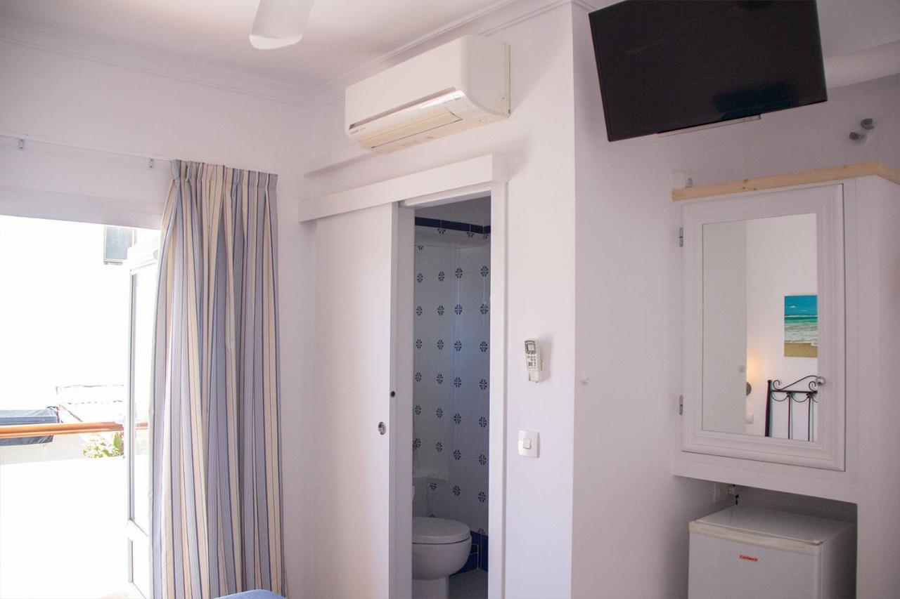 Hostal Alemania Es Pujols Exteriér fotografie